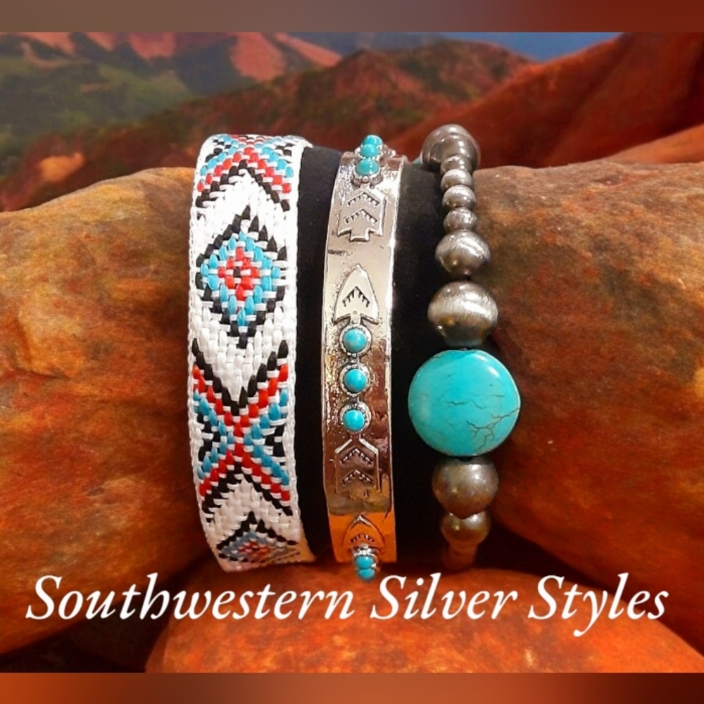 New Turquoise Howlite Beads Stretch Desert Pearls Silver Plated Bracelet Set